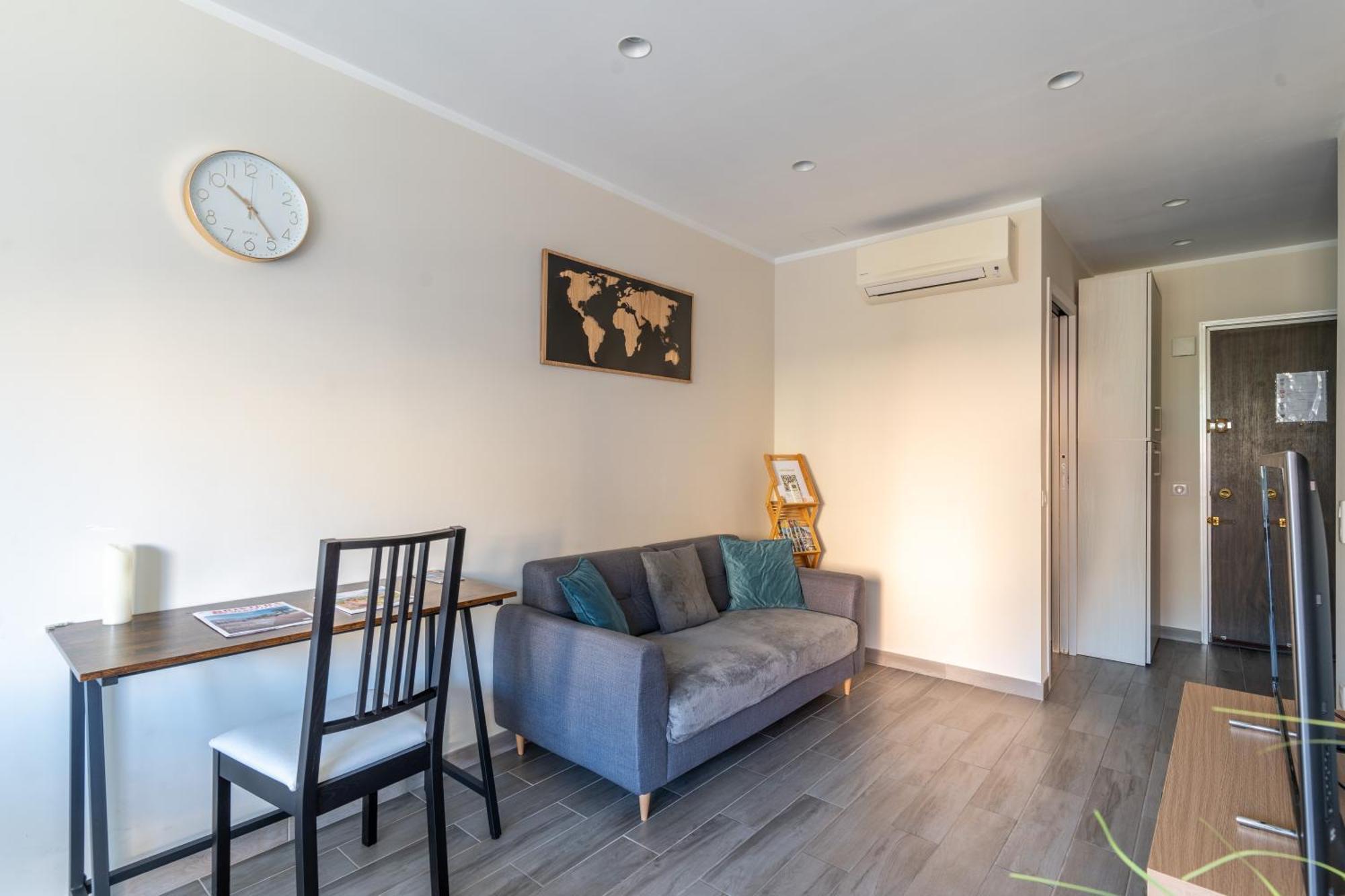 Fabuleux Appartement 2 Personnes Au Coeur De Menton, Climatise Et Proche Gares Routiere Et Sncf מראה חיצוני תמונה